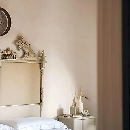 La Casa Pugliese Bed & Breakfast 3*